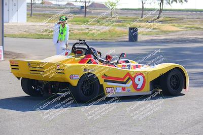 media/May-01-2022-CalClub SCCA (Sun) [[03a481c204]]/Around the Pits/